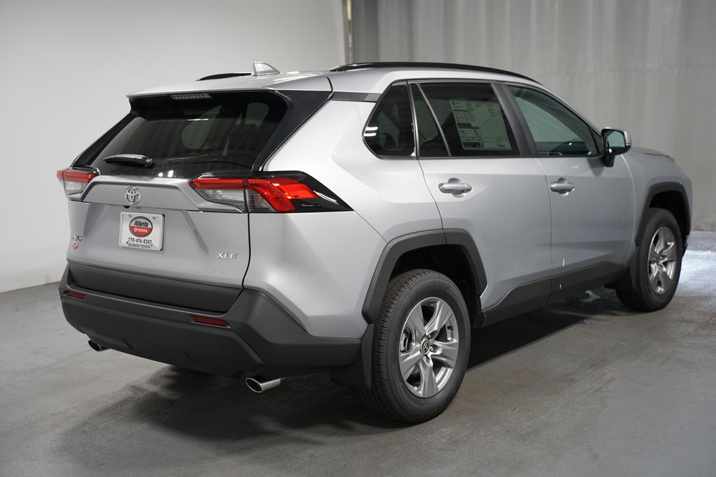 Thumbnail: 2025 Toyota RAV4 - 8