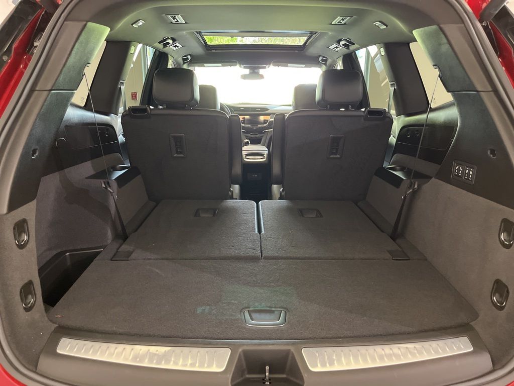 used 2025 Cadillac XT6 car, priced at $52,995