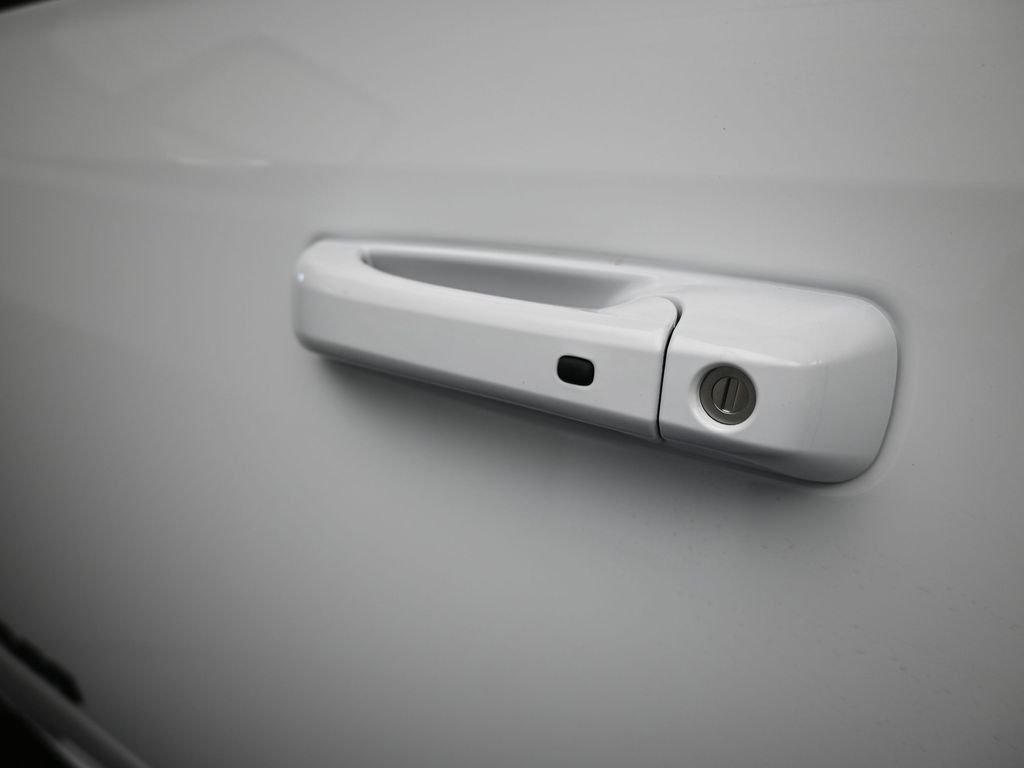 New 2026 Bright White Clearcoat Ram Laramie image 29