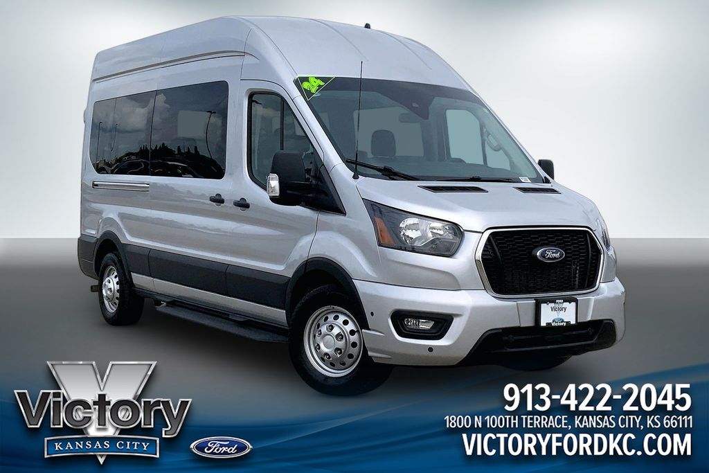 2024 Ford Transit-350 XLT