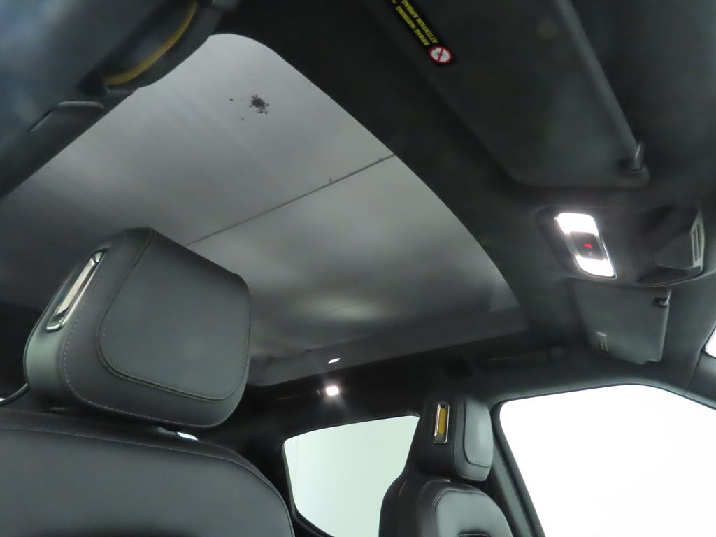 Thumbnail: 2022 Rivian R1T - 19