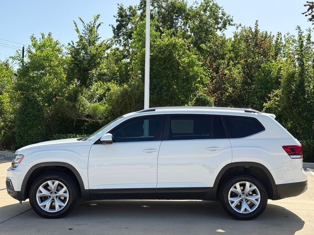 2018 Volkswagen Atlas 2.0T SE  at Royal Nissan
