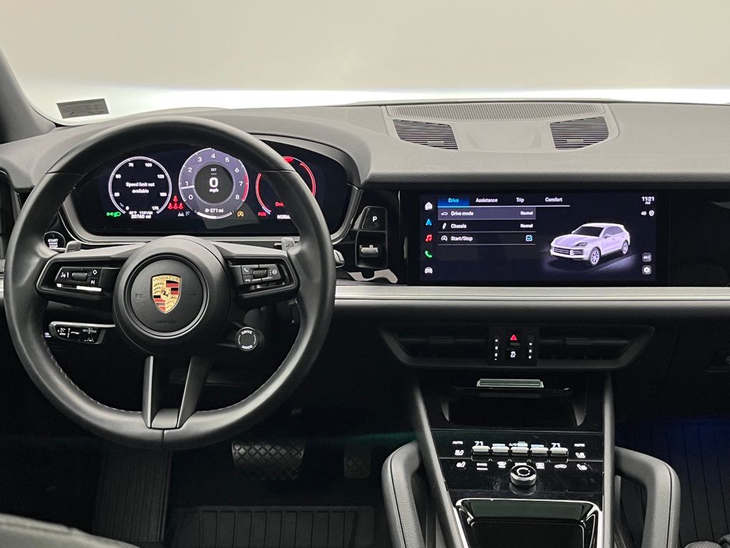 Thumbnail: 2024 Porsche Cayenne - 26