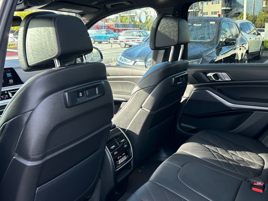 Thumbnail: 2023 BMW X5 - 31
