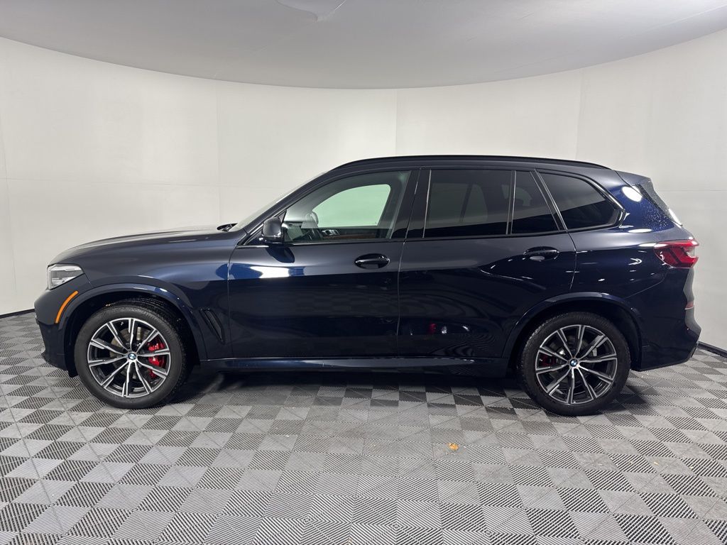 Thumbnail: 2023 BMW X5 - 8