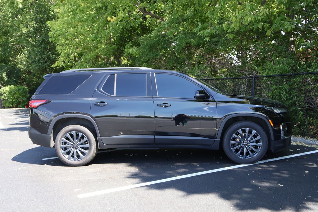 Thumbnail: 2023 Chevrolet Traverse - 11