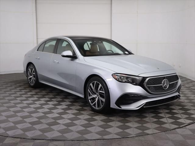 Thumbnail: 2026 Mercedes-Benz E-Class - 3