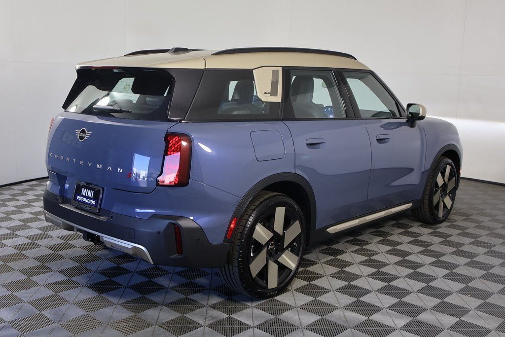 Thumbnail: 2026 MINI Cooper Countryman - 2