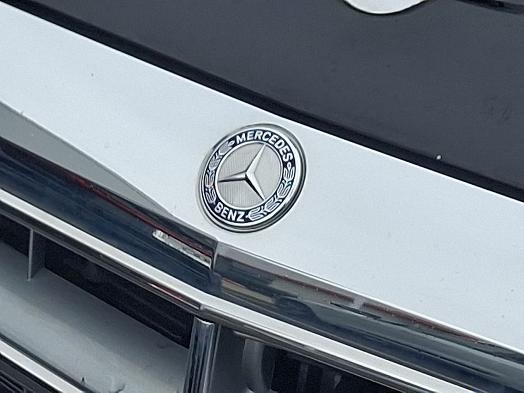 Thumbnail: 2015 Mercedes-Benz C-Class - 30