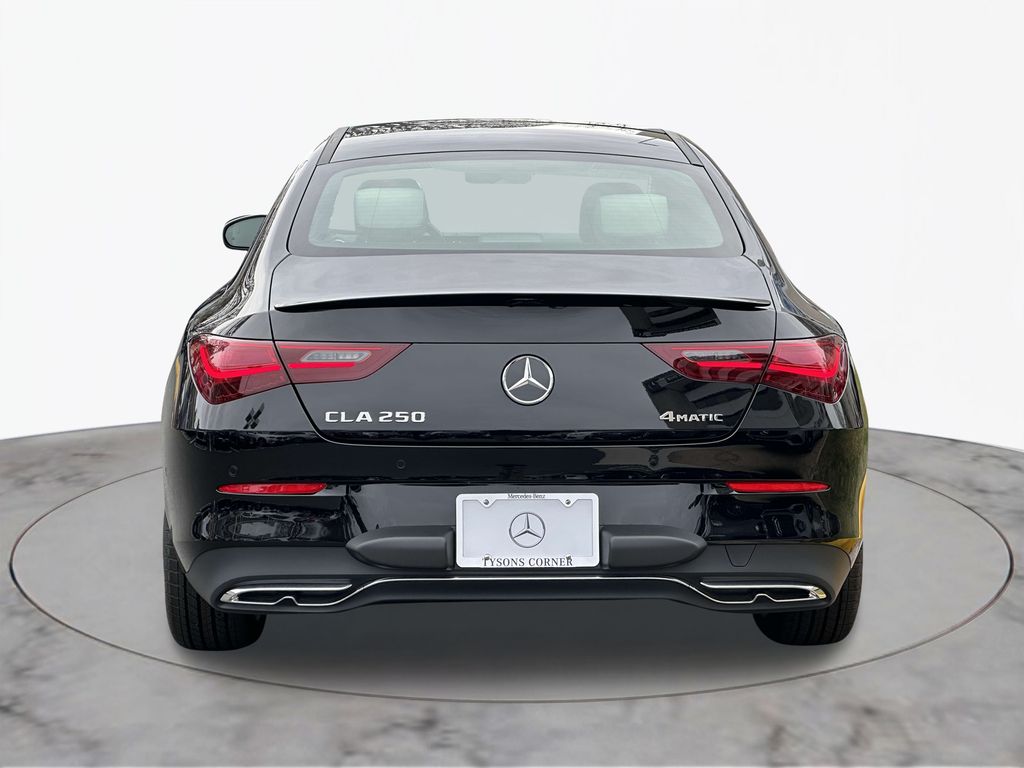 2025 Mercedes-Benz CLA 250 5