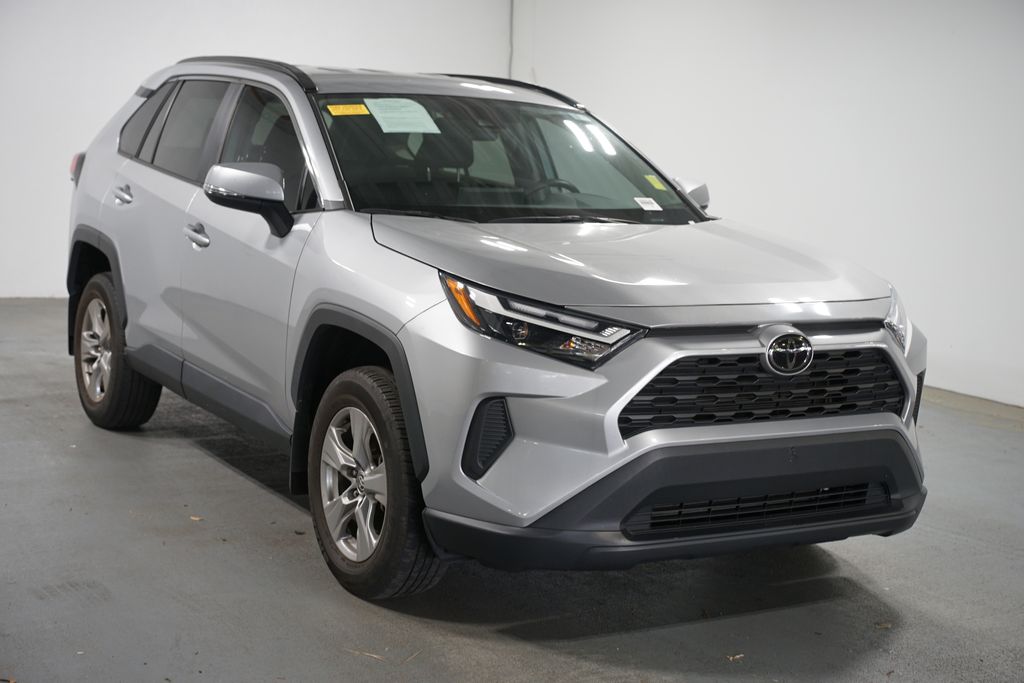 Thumbnail: 2025 Toyota RAV4 - 3