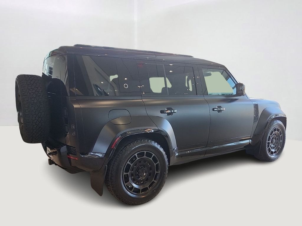 Thumbnail: 2026 Land Rover Defender - 3