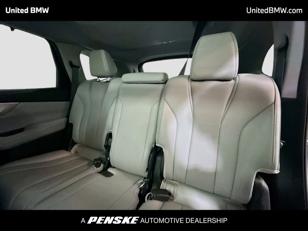 Thumbnail: 2023 Acura MDX - 13