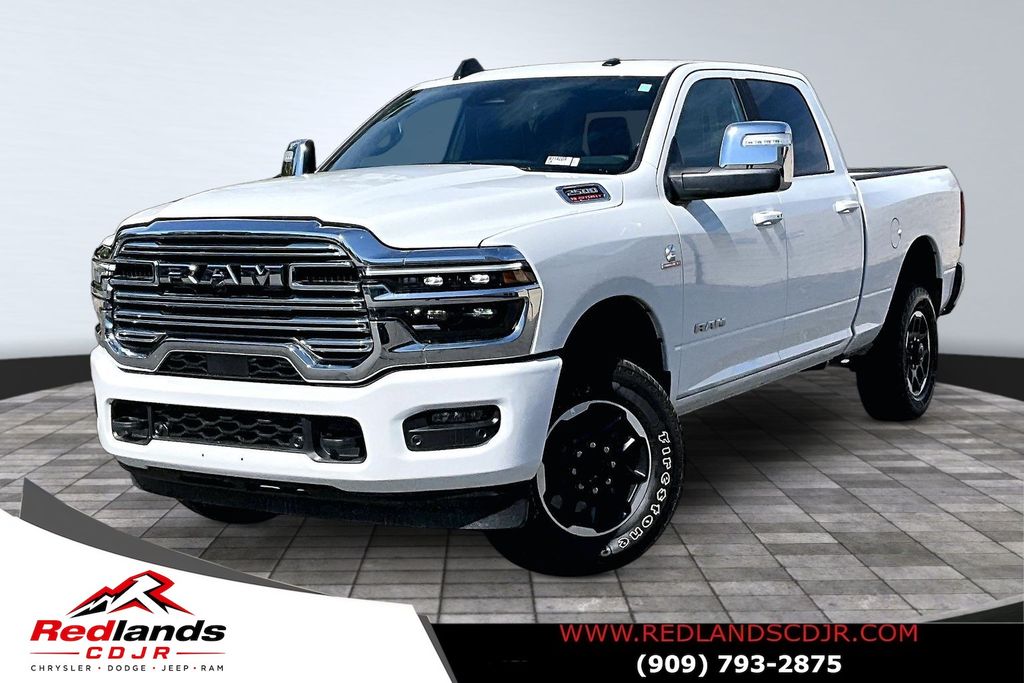 Bright White Clearcoat 2026 RAM 2500 Pickup Truck Four-Wheel Drive 8-Speed Automatic