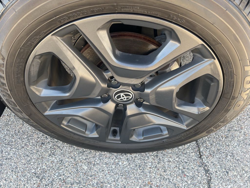 2022 Toyota RAV4 Adventure photo