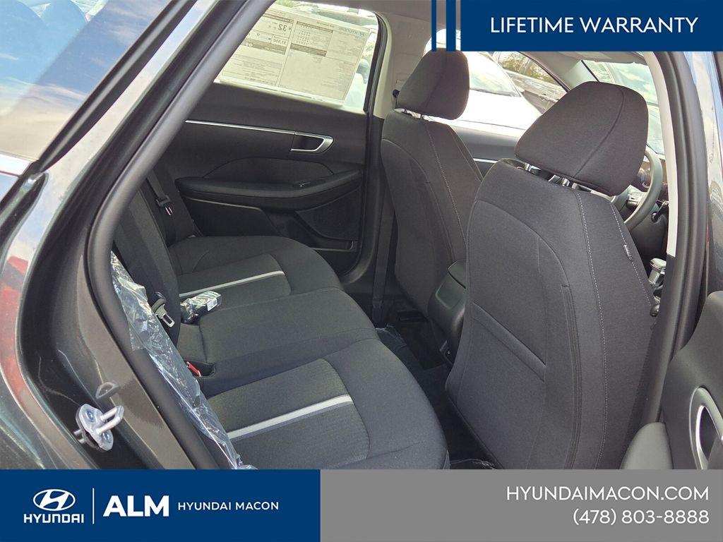 New 2026 Gray Hyundai SE image 17