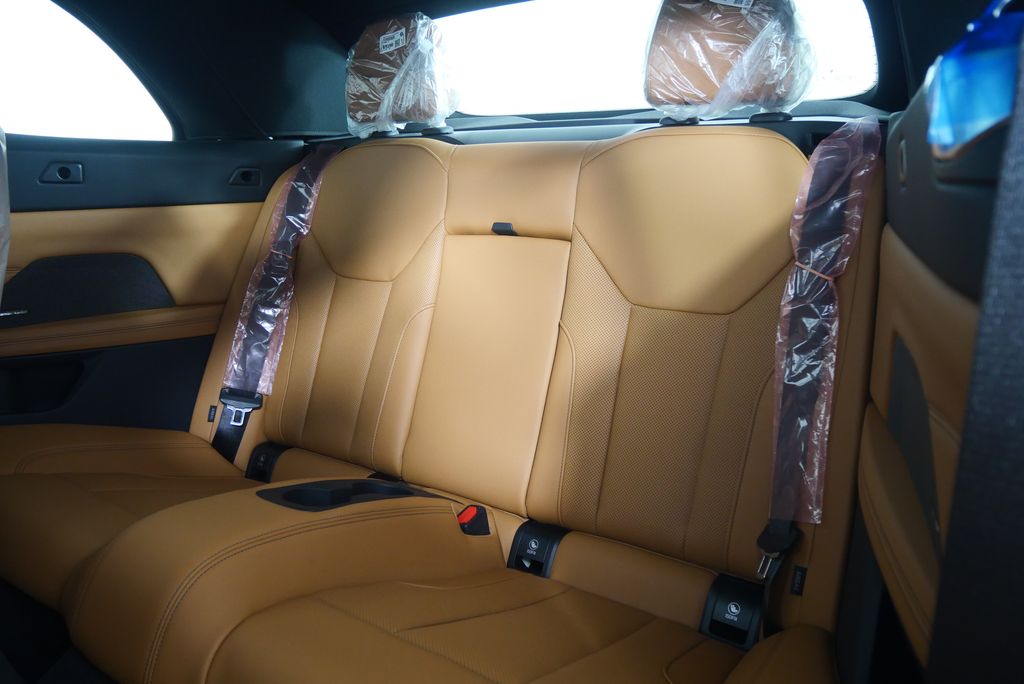 Thumbnail: 2026 BMW 4 Series - 13