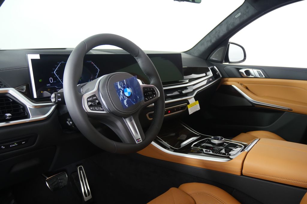 Thumbnail: 2026 BMW X5 - 13