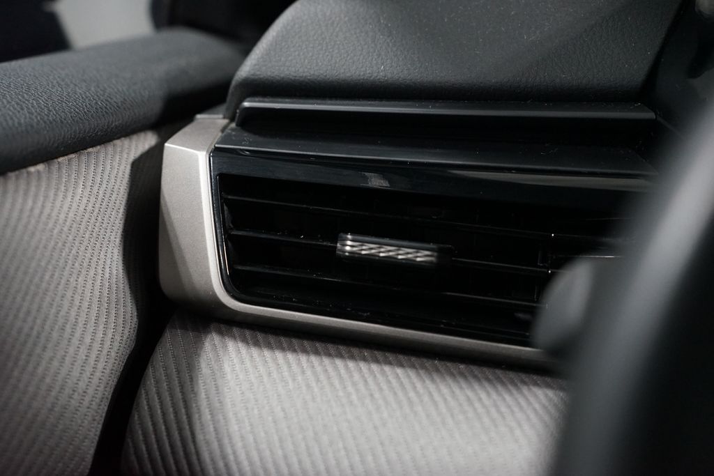 Thumbnail: 2025 Toyota Camry - 26