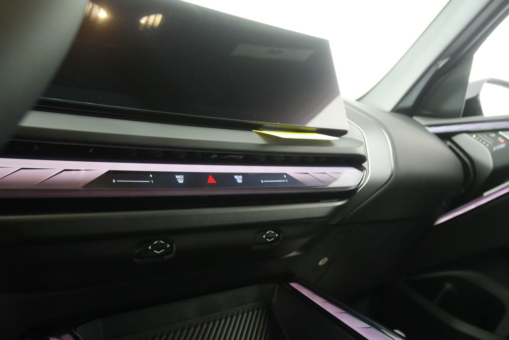 Thumbnail: 2026 BMW X3 - 21