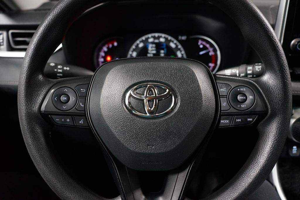 Thumbnail: 2023 Toyota RAV4 - 12