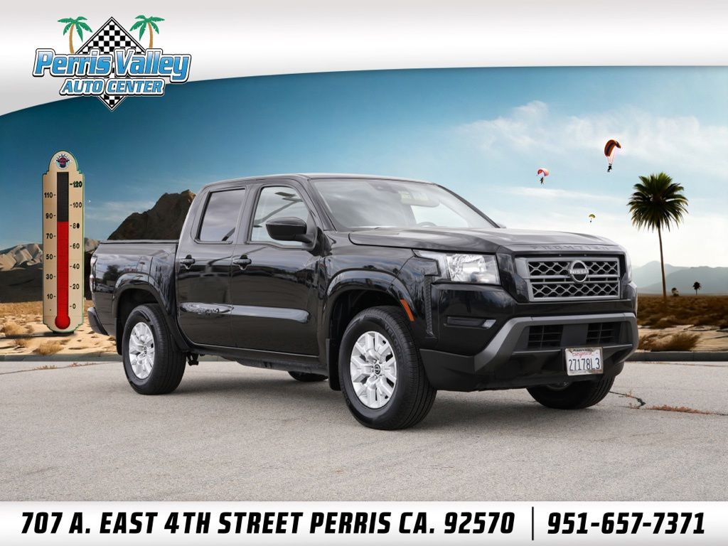 2022 Nissan Frontier SV