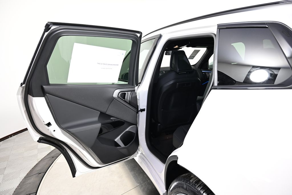 Thumbnail: 2026 BMW X3 - 23