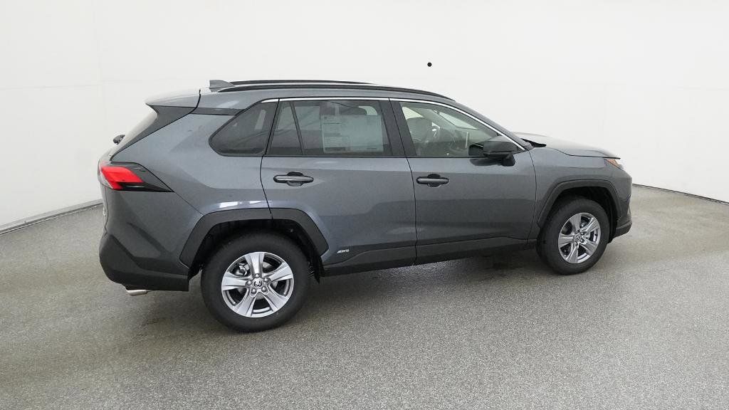 Thumbnail: 2025 Toyota RAV4 - 5