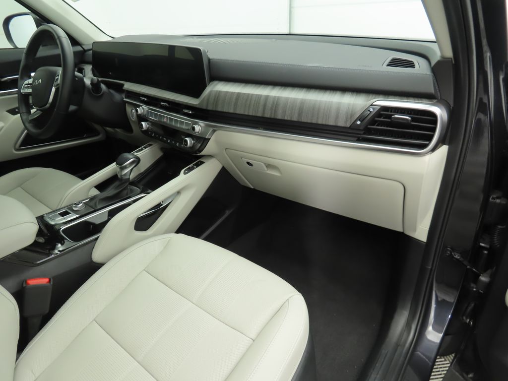 2025 Kia Telluride EX 18
