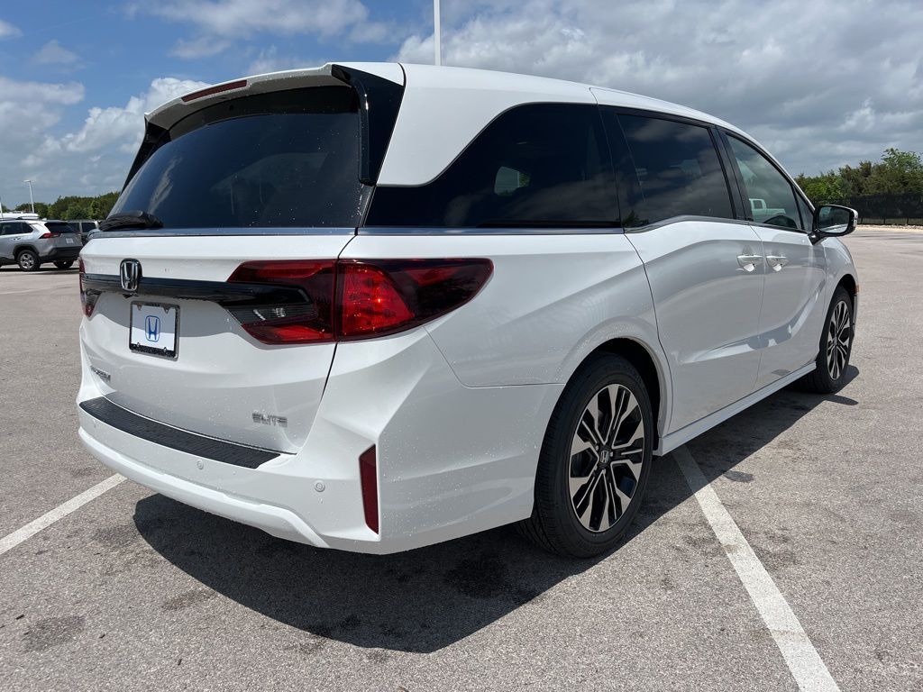 Thumbnail: 2026 Honda Odyssey - 4