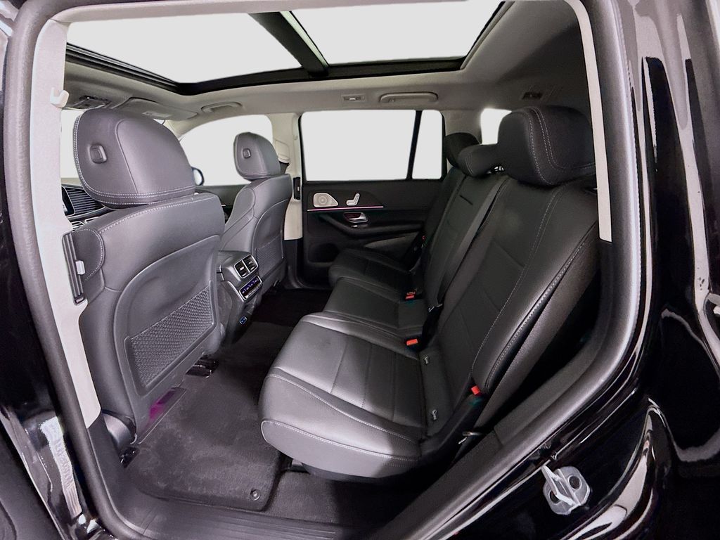 Thumbnail: 2026 Mercedes-Benz GLS - 22