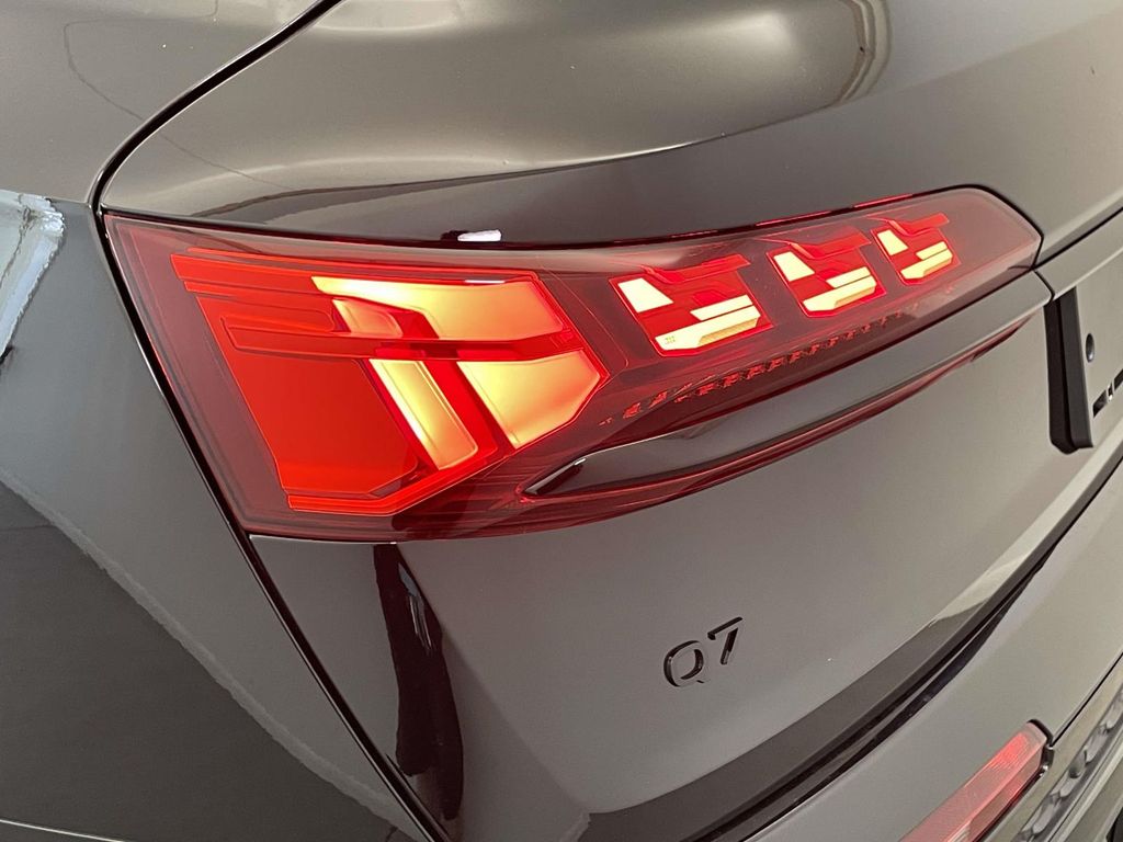2026 Audi Q7  Black at Audi Porsche Sewickley