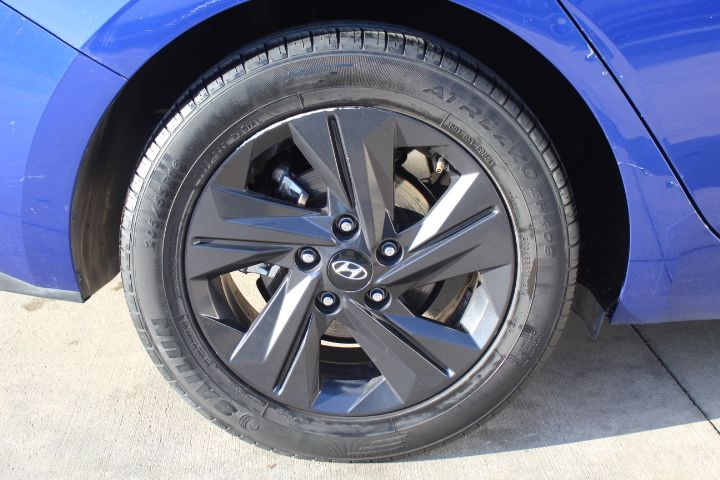 Used Car 2021 Hyundai Elantra  Sel For Sale Under $15,000 In Georgetown, Texas