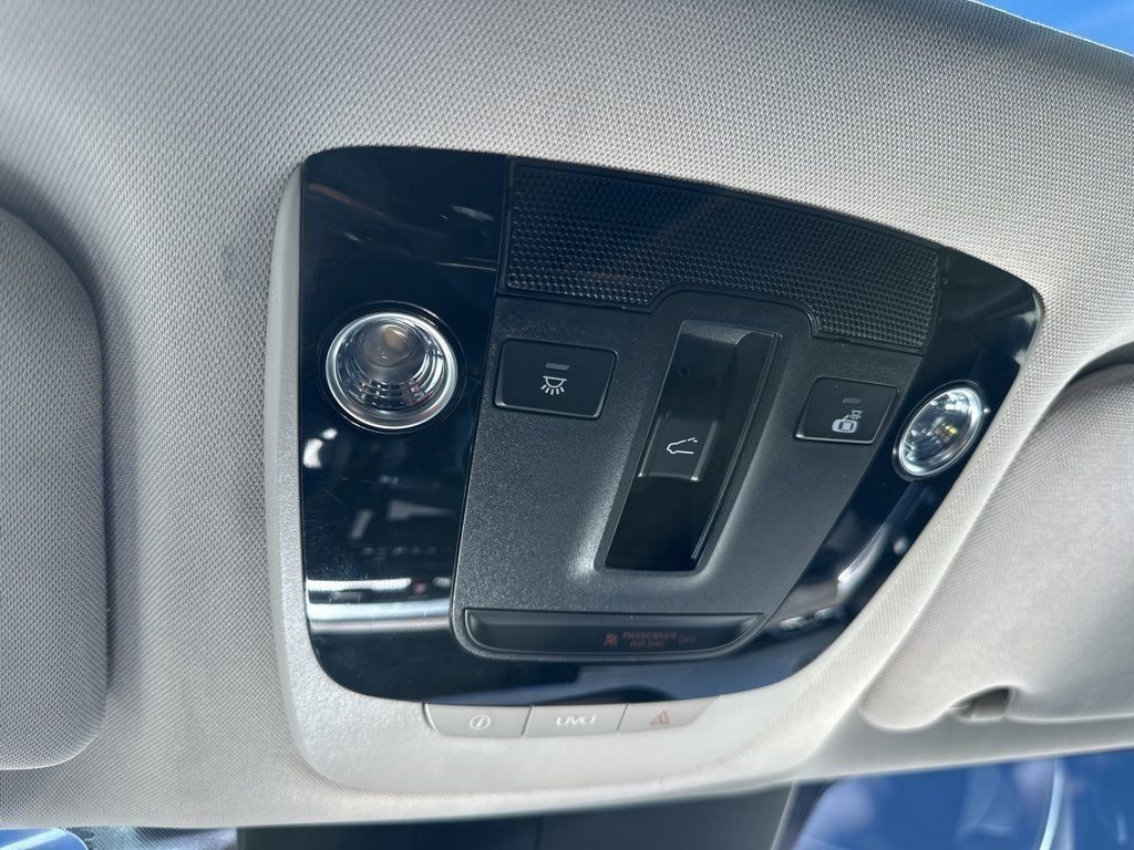 2021 Crystal Beige Kia K5 EX FWD Sedan