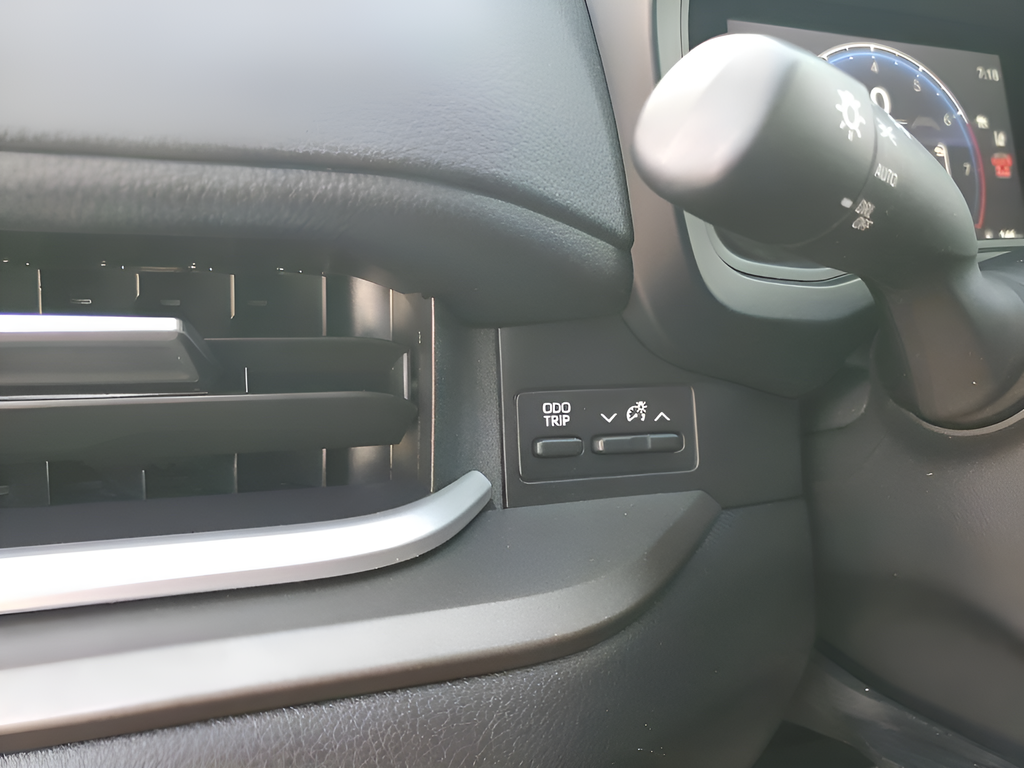 Used Car 2024 Toyota Grand Highlander  Xle For Sale Under $40,000 In Austin, Texas