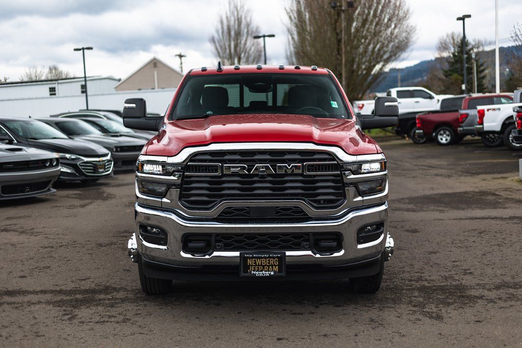 2026 Ram 3500 Tradesman thumbnail 7