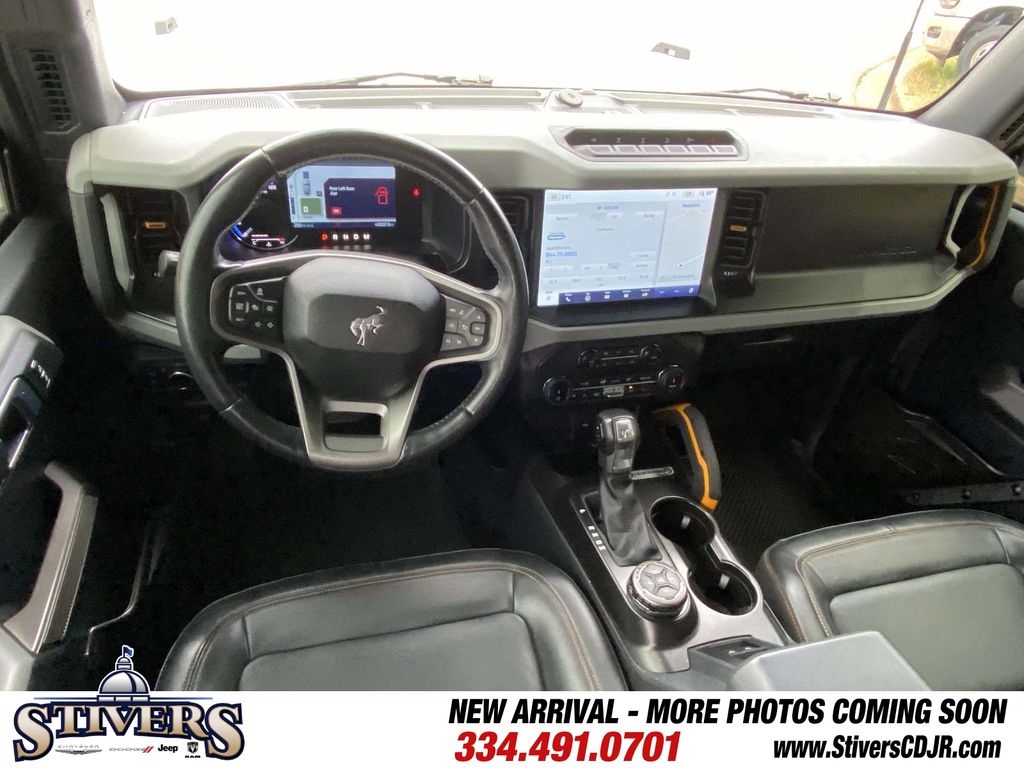 2022 Oxford White Ford Bronco Badlands 4X4 SUV