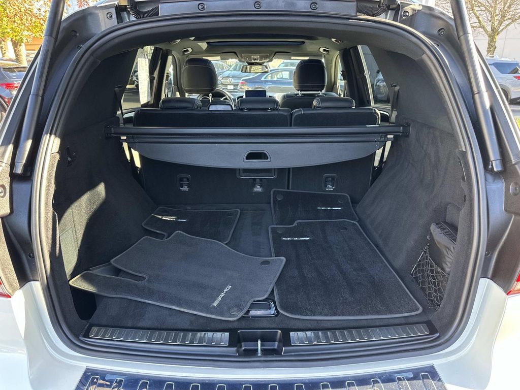 Thumbnail: 2018 Mercedes-Benz GLE - 28