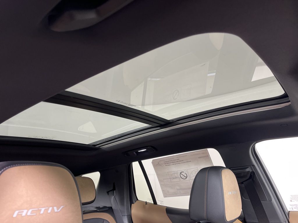 Thumbnail: 2026 Chevrolet Equinox - 12