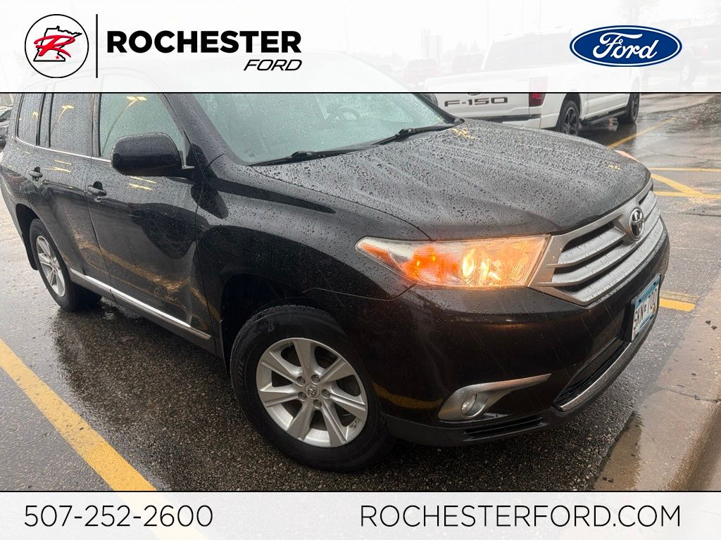 Black 2011 Toyota Highlander SUV / Crossover Front-Wheel Drive 5-Speed Automatic Overdrive