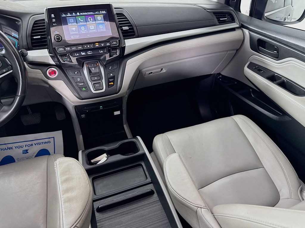Used Car 2018 Honda Odyssey  Touring For Sale Under $25,000 In Austin, Texas