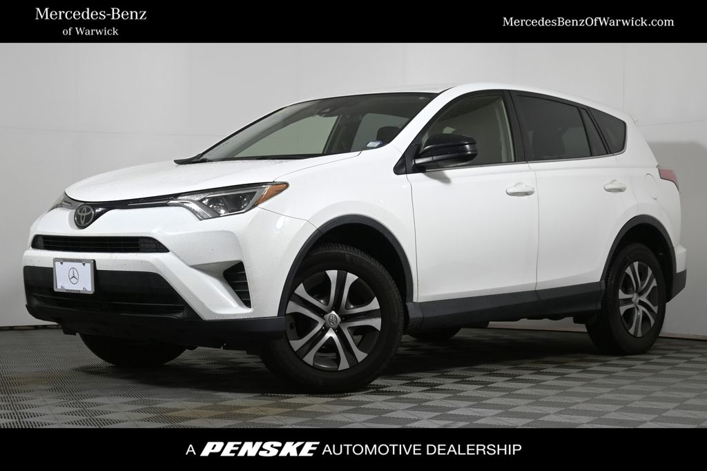 Thumbnail: 2018 Toyota RAV4 - 1
