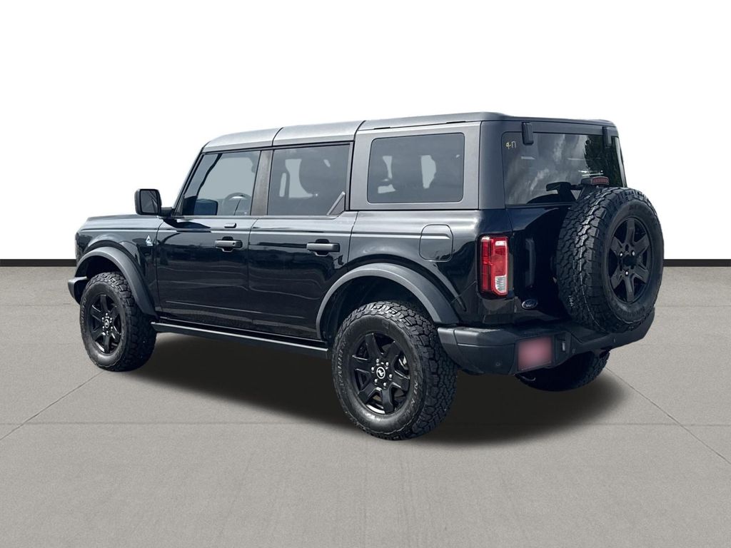 2023 Ford Bronco Black Diamond Black at AutoSavvy Houston Northwest