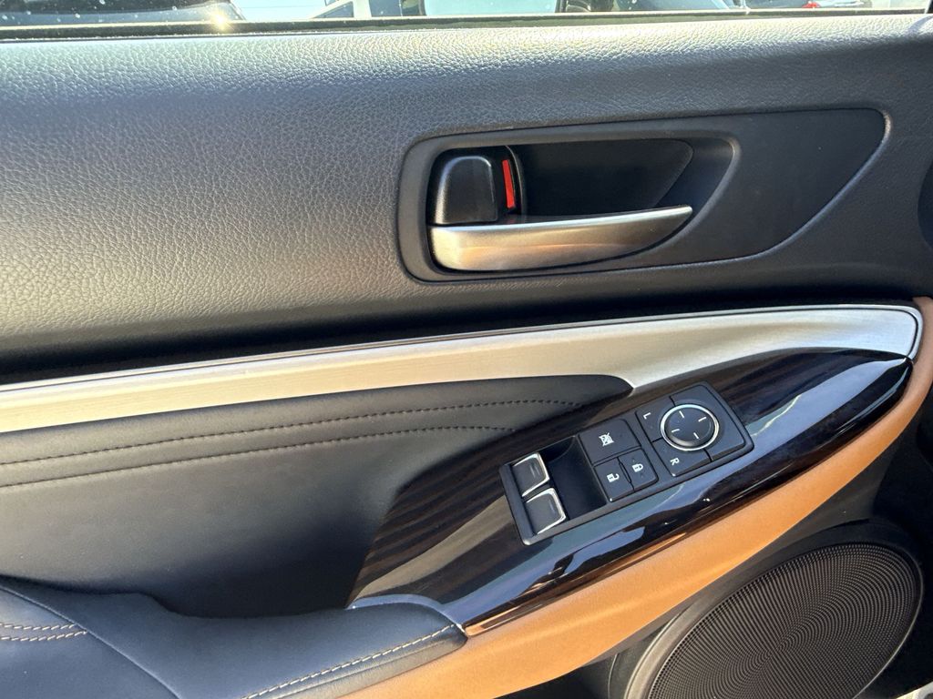 Thumbnail: 2022 Lexus RC - 29