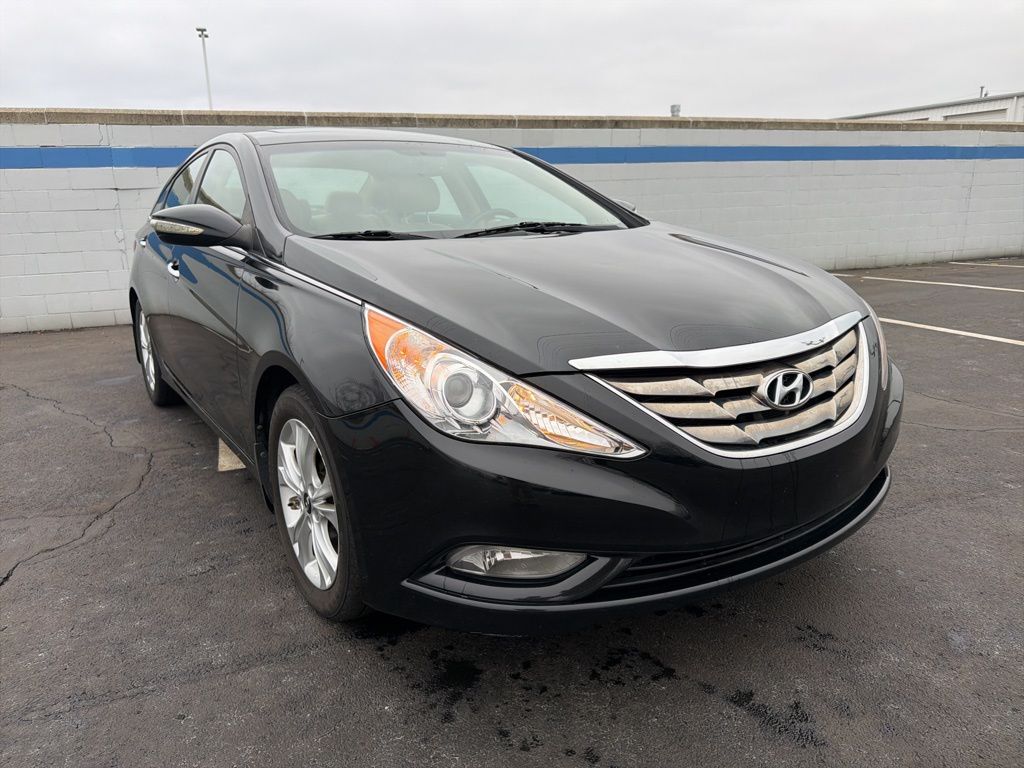 Thumbnail: 2013 Hyundai Sonata - 7