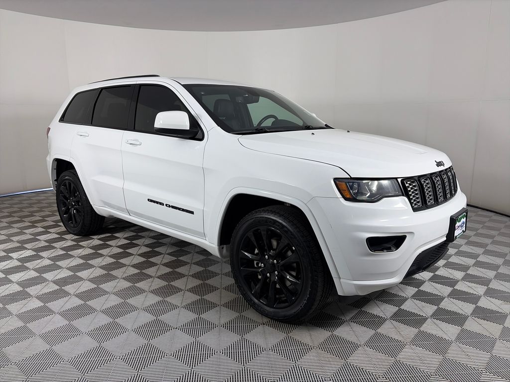 Bright White Clearcoat 2019 Jeep Grand Cherokee Altitude 4WD SUV / Crossover Four-Wheel Drive 8-Speed Automatic