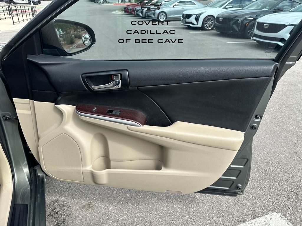 Used Car 2014 Toyota Camry  Xle For Sale Under $15,000 In Austin, Texas