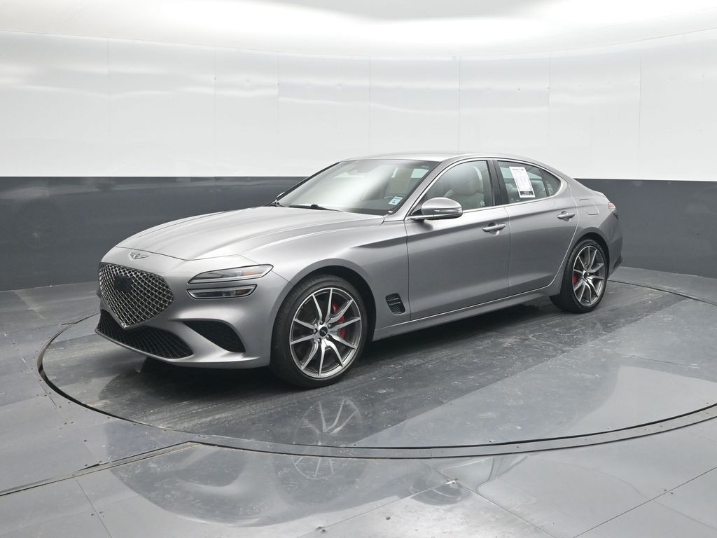 Savile Silver 2025 Genesis G70 2.5T Standard RWD Sedan Rear-Wheel Drive 8-Speed Automatic