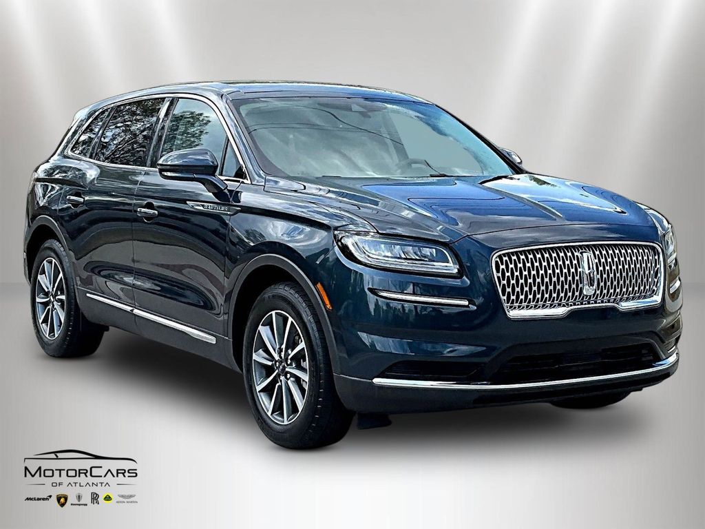 View vehicle photo 2