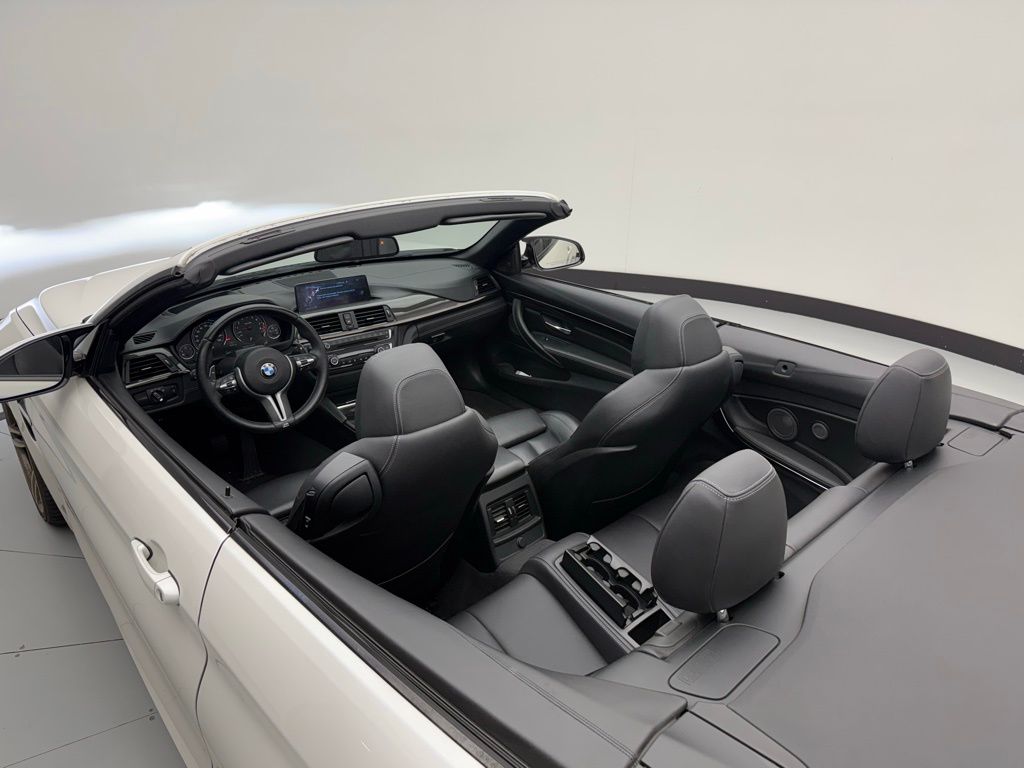 Thumbnail: 2015 BMW M4 - 14